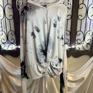SHEIN Black and Gray Tie-Dye Long Sleeve Top